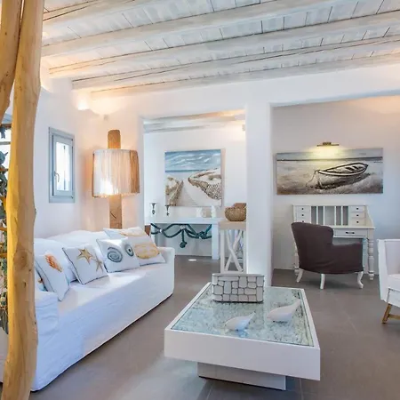 Paros Sleeps 6 Pool Air Con Wifi 别墅 Páros